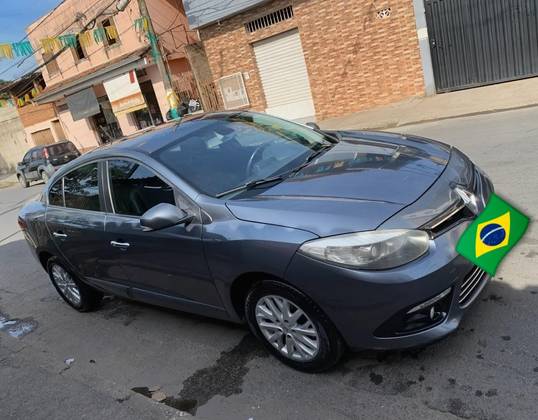 RENAULT FLUENCE 2.0 DYNAMIQUE 16V FLEX 4P AUTOMÁTICO